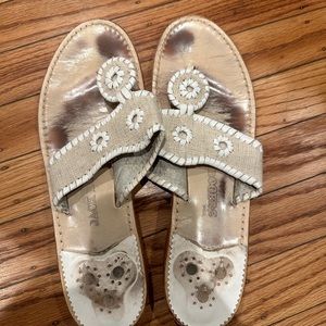 Jack Rogers 10M tan w/ cream rattan sandal